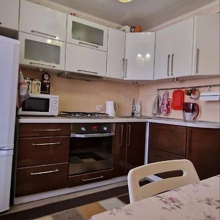 Апартаменты На Советской 39 Petropawlowsk Exterior foto