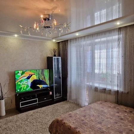 Апартаменты На Советской 39 Petropawlowsk Exterior foto