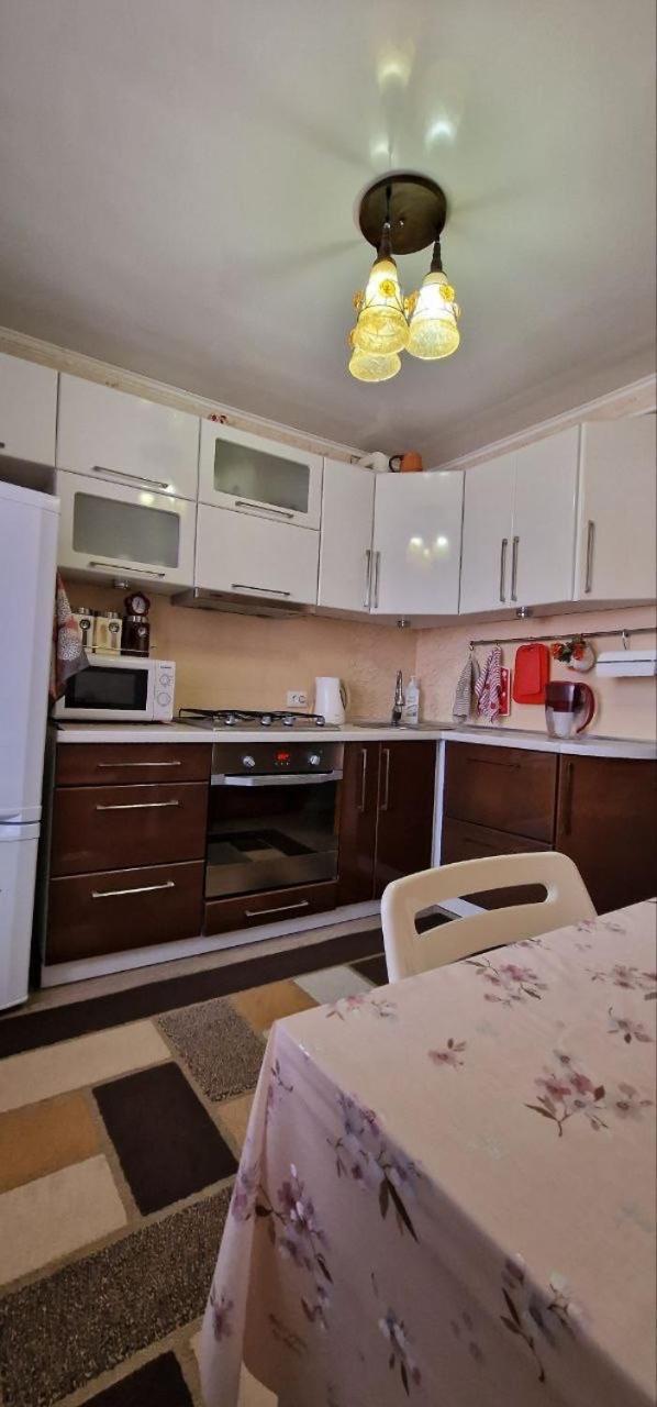 Апартаменты На Советской 39 Petropawlowsk Exterior foto